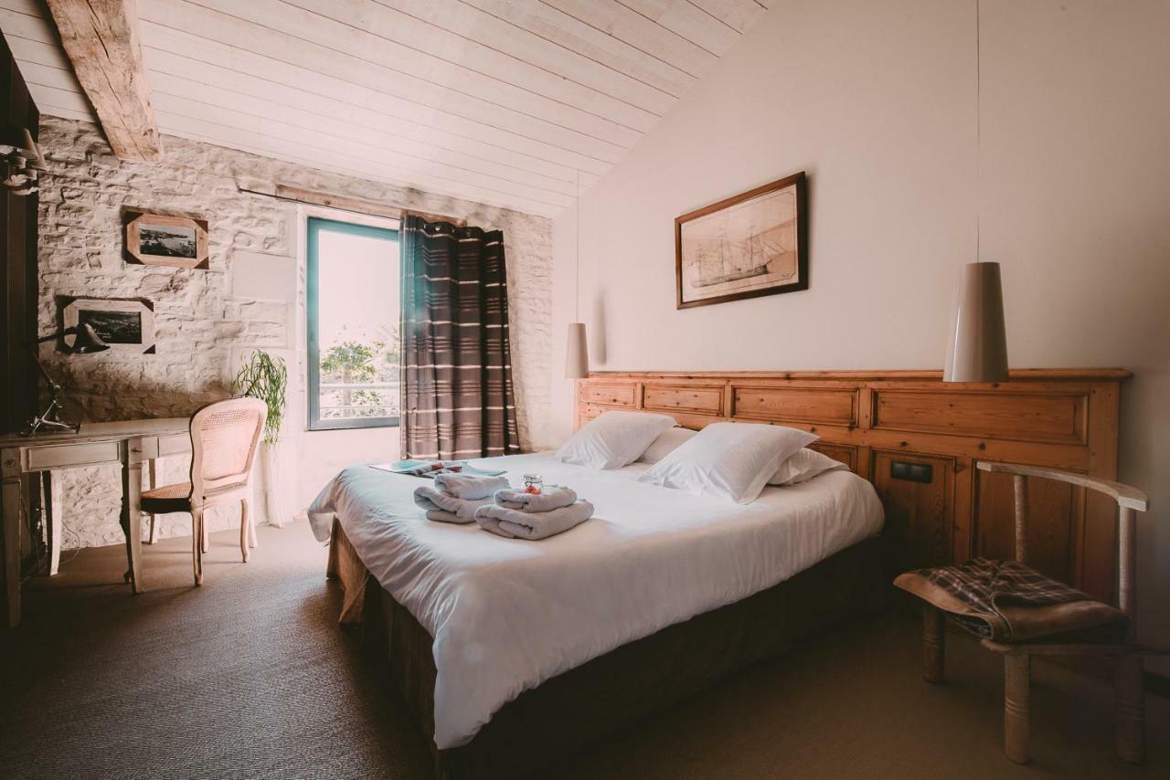 Un Banc au Soleil Bed and Breakfast Marsilly  Eksteriør billede